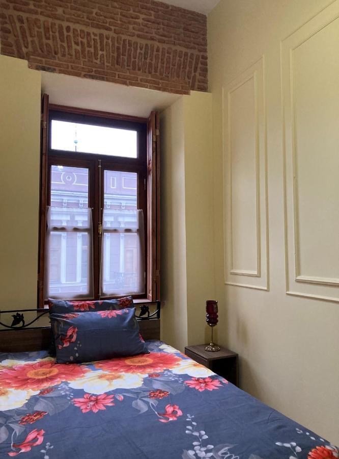 Historic Apartments "1868 Tbilisi" Best Location Exteriör bild